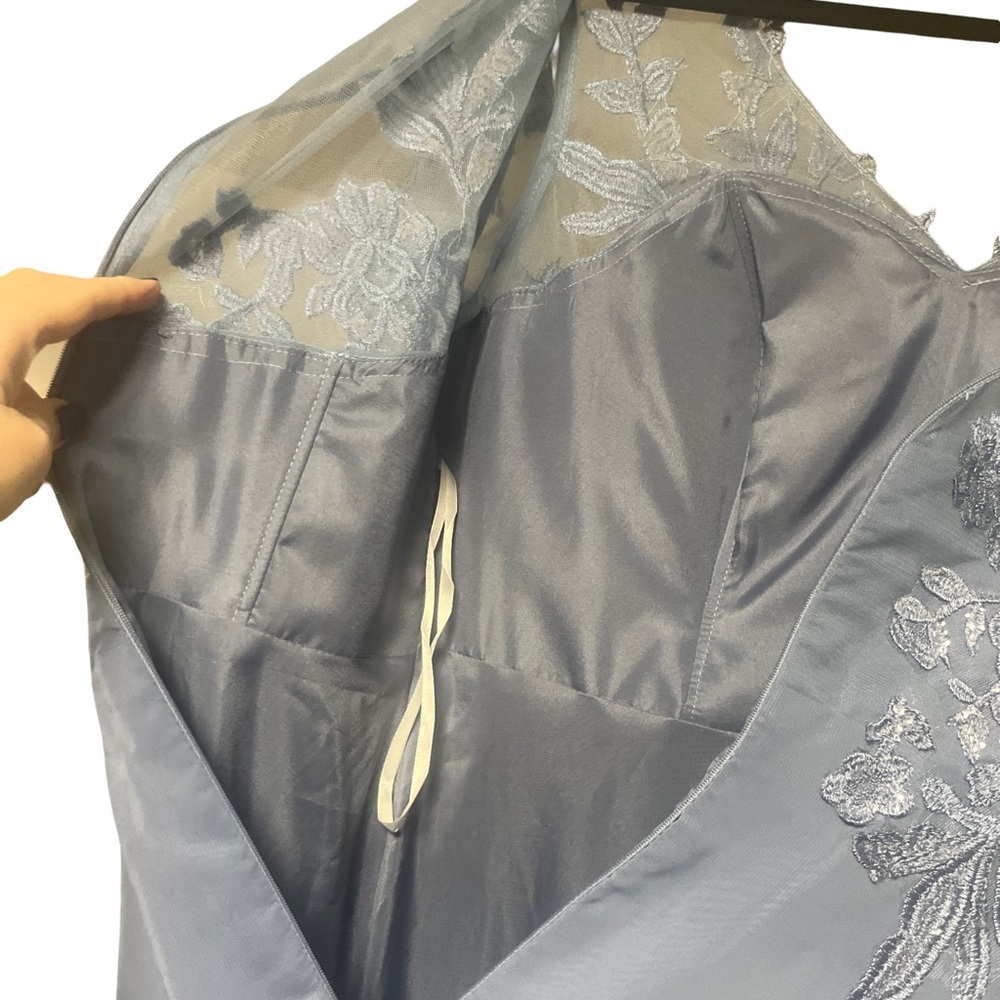 NWT Elegant Lace Overlay Blue Formal Dress - Picture 8 of 10